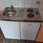 Low Budget Central Station Aparthostel
