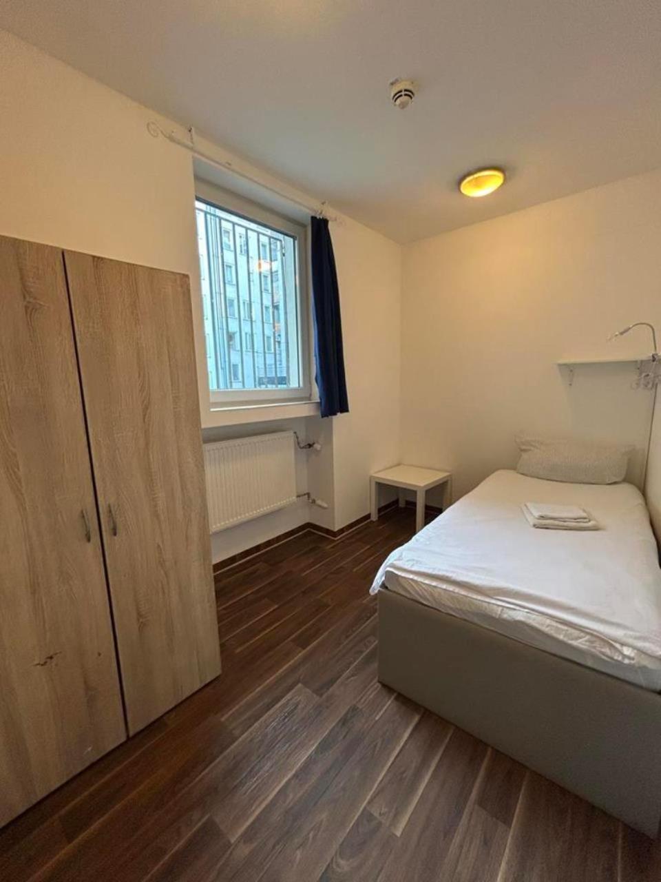 Apartment Budget Station Aparthostel München