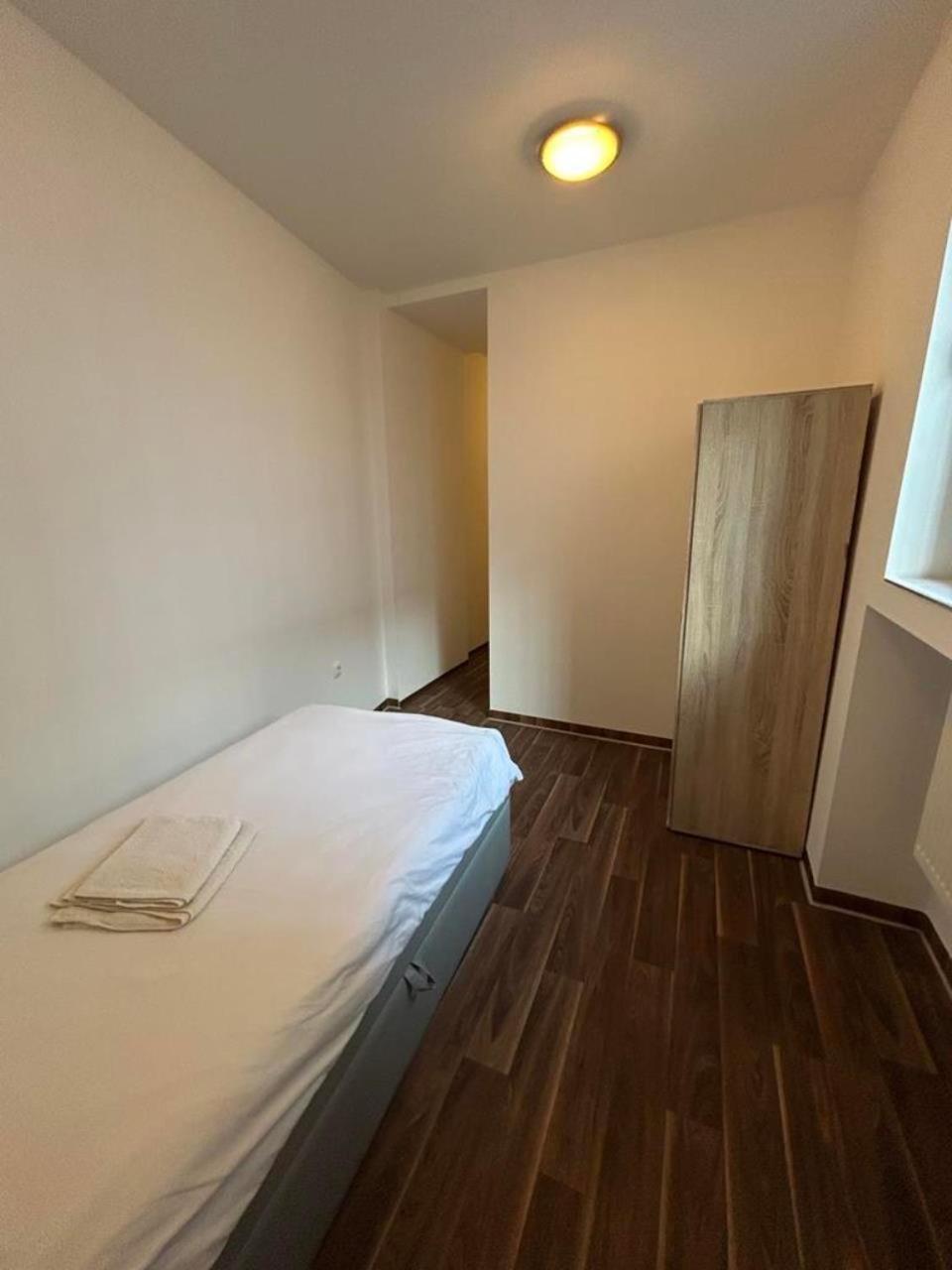 Apartment Budget Station Aparthostel München