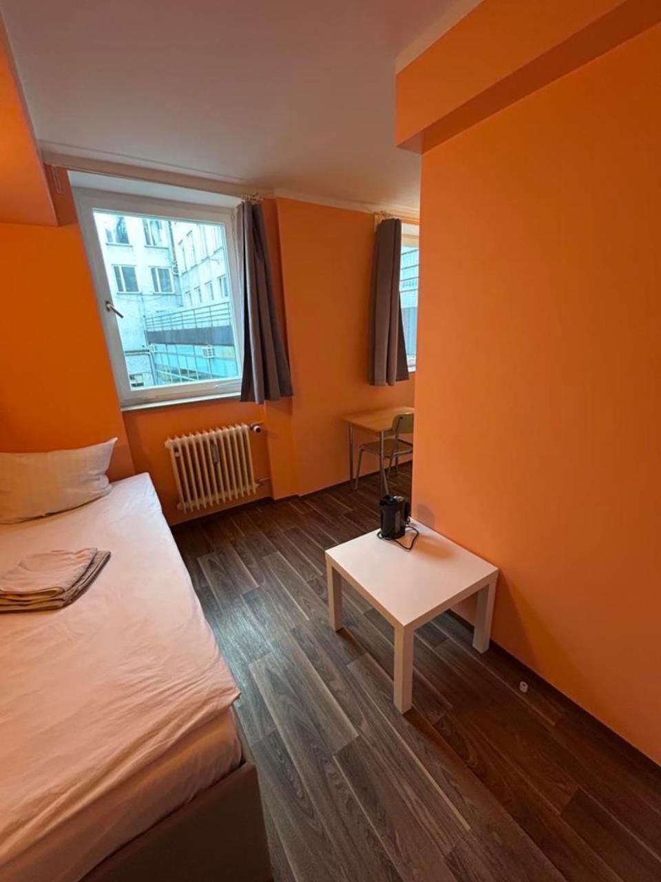 Apartment Budget Station Aparthostel *