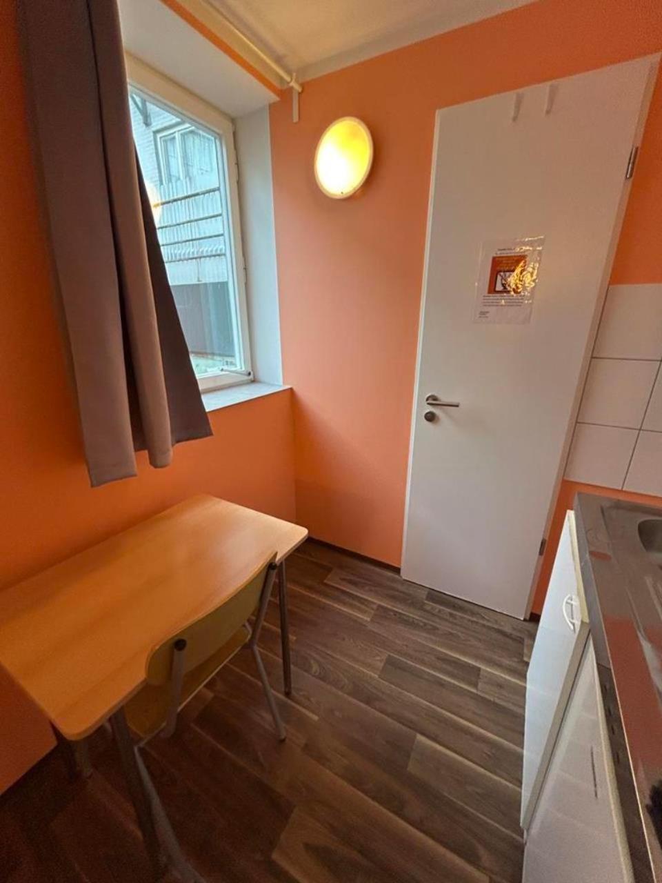 Apartment Budget Station Aparthostel München
