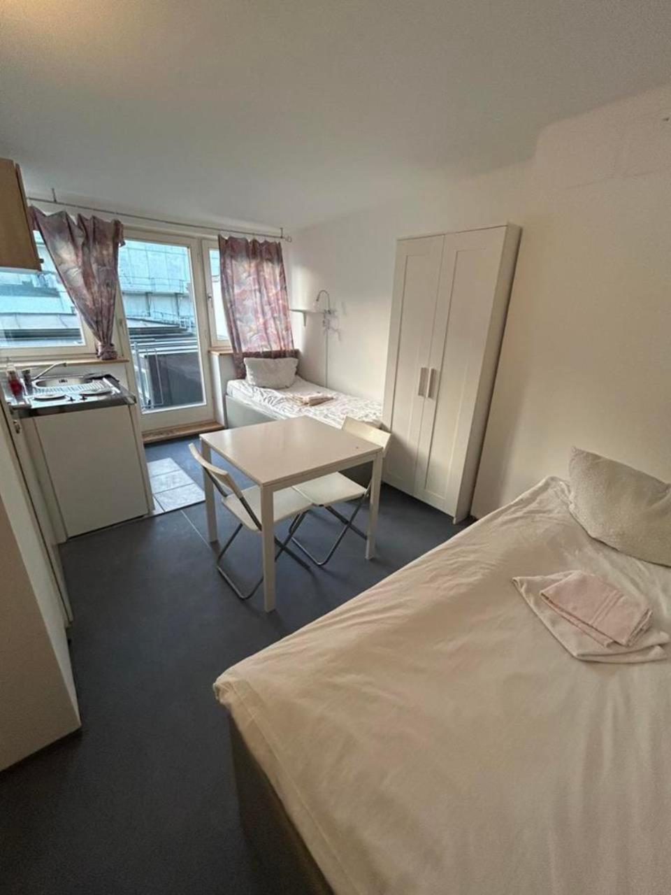 Apartment Budget Station Aparthostel *