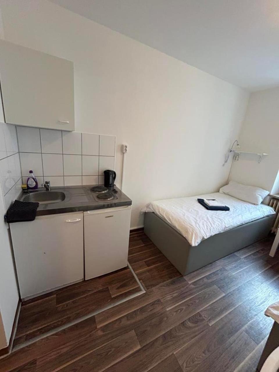 Apartment Budget Station Aparthostel *