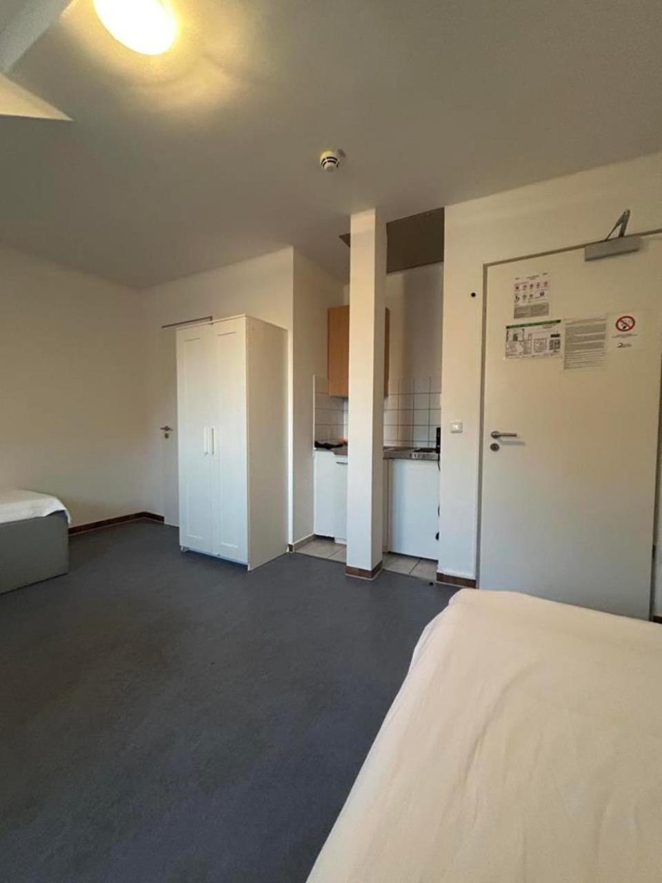 Apartment Budget Station Aparthostel München