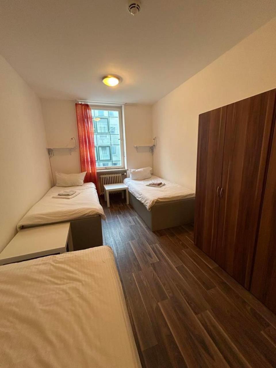 Budget Station Aparthostel Apartment *