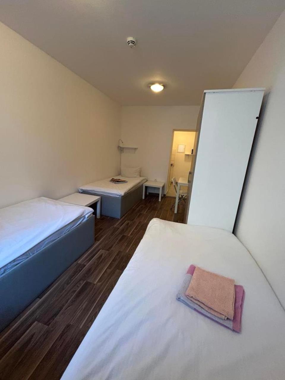 Apartment Budget Station Aparthostel München